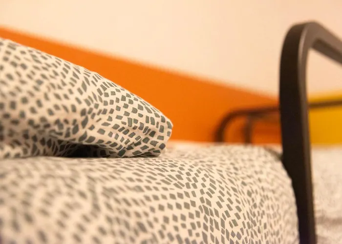 Sunflower Backpacker & Bar Hostel Rimini