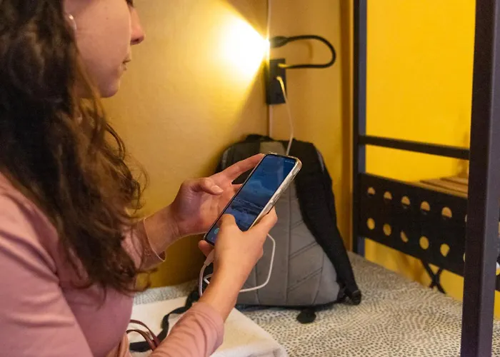 Sunflower Backpacker & Bar * Rimini