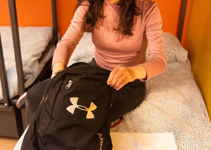 Sunflower Backpacker & Bar Hostel Rimini