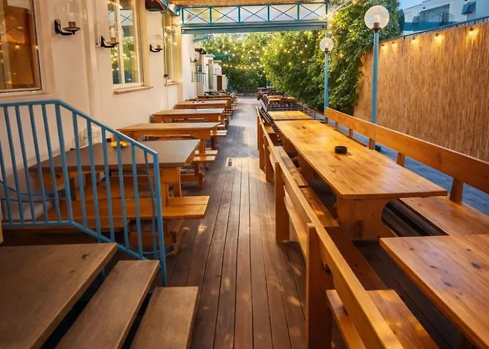 Hostel Sunflower Backpacker & Bar Rimini