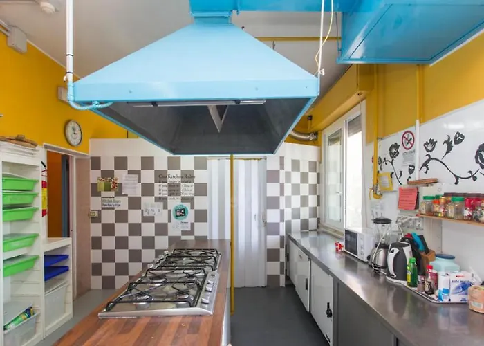 Hostel Sunflower Backpacker & Bar Rimini